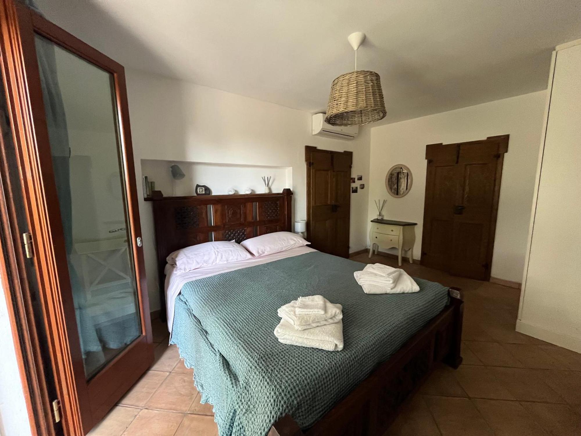Casa Sant Angelo Apartment เปซาโร ภายนอก รูปภาพ