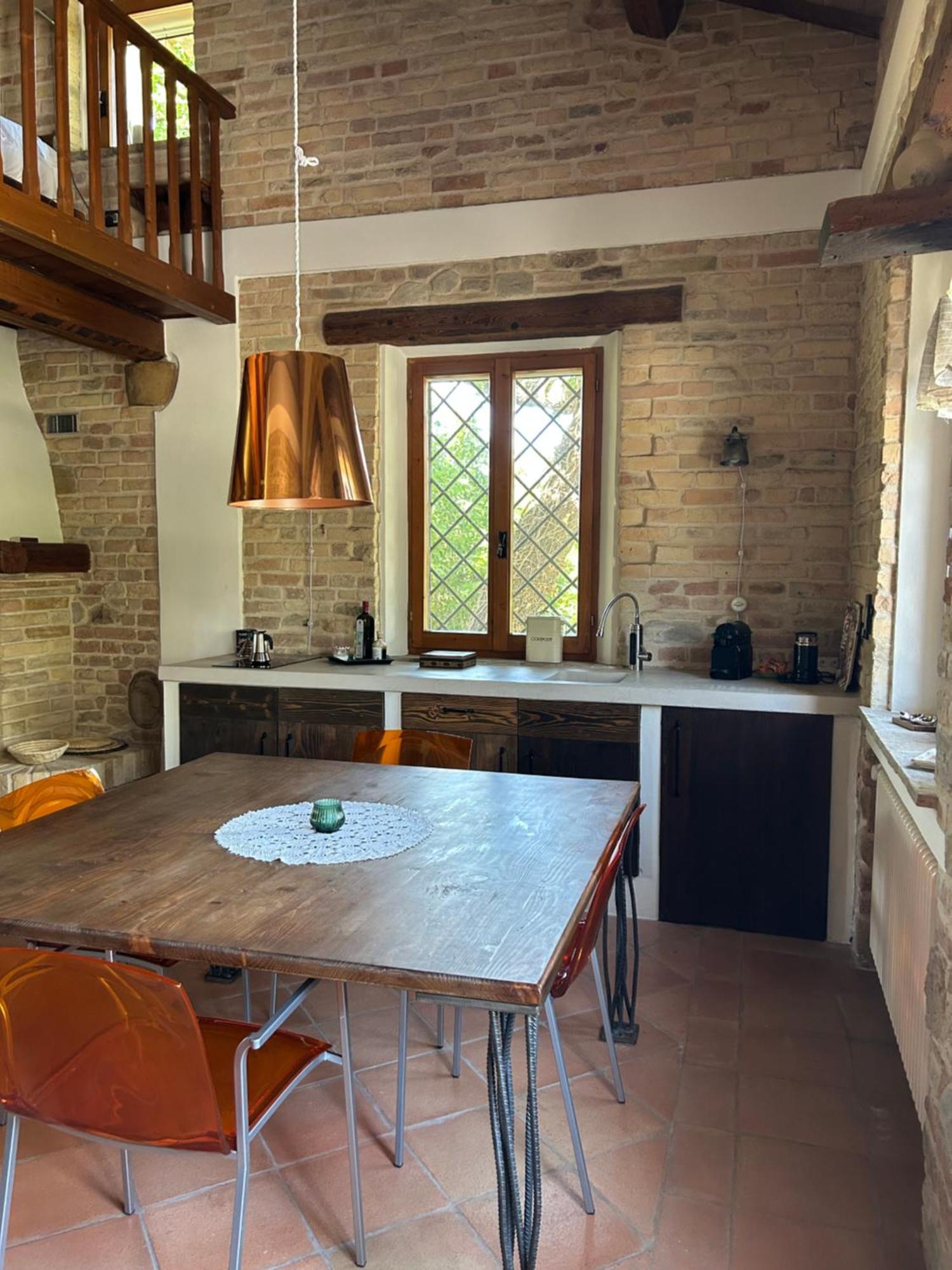 Casa Sant Angelo Apartment เปซาโร ภายนอก รูปภาพ